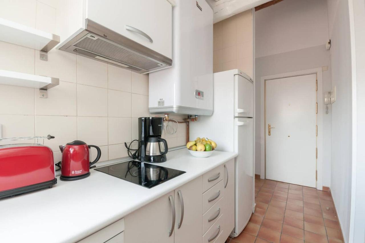 מדריד Cozy One-Bedroom Penthhouse La Latina מראה חיצוני תמונה