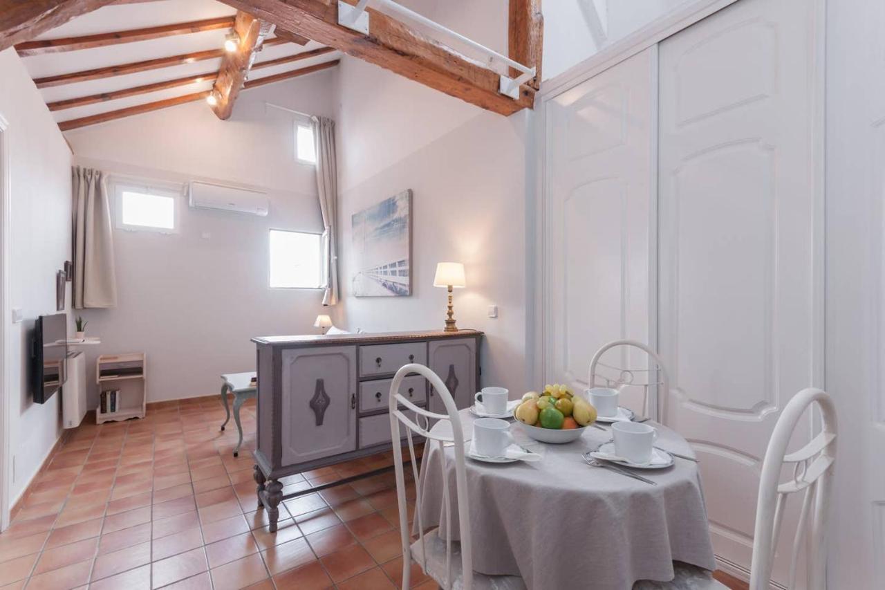 מדריד Cozy One-Bedroom Penthhouse La Latina מראה חיצוני תמונה